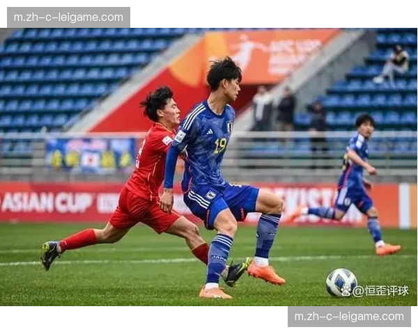 日本队伊藤洋辉领衔后防 拜仁边卫防空与地面防守双在线